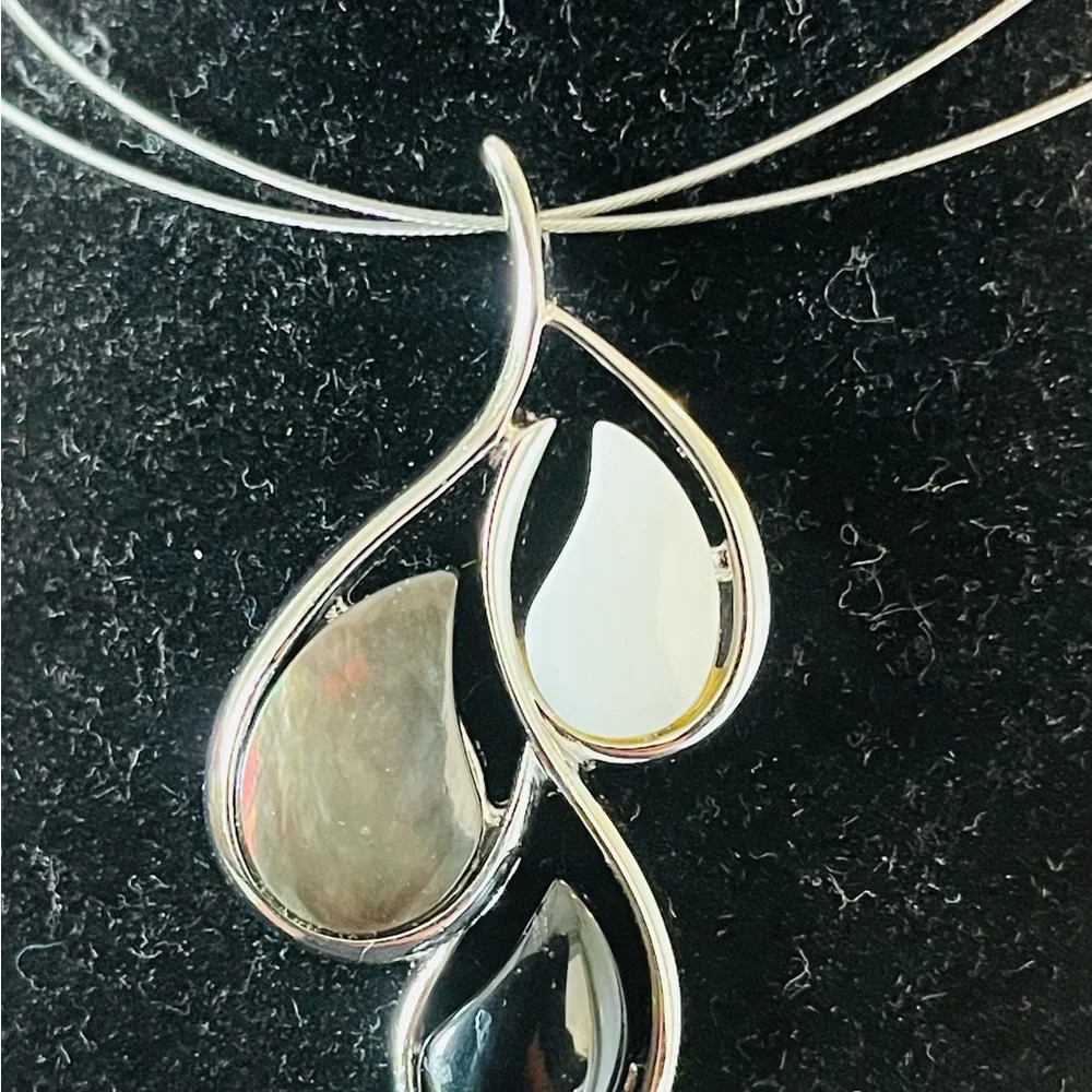 Lia Sophia Tear Drop Two Toned Silver and Black Abalone Mother of Pearl and Onyx - Picture 3 of 8
